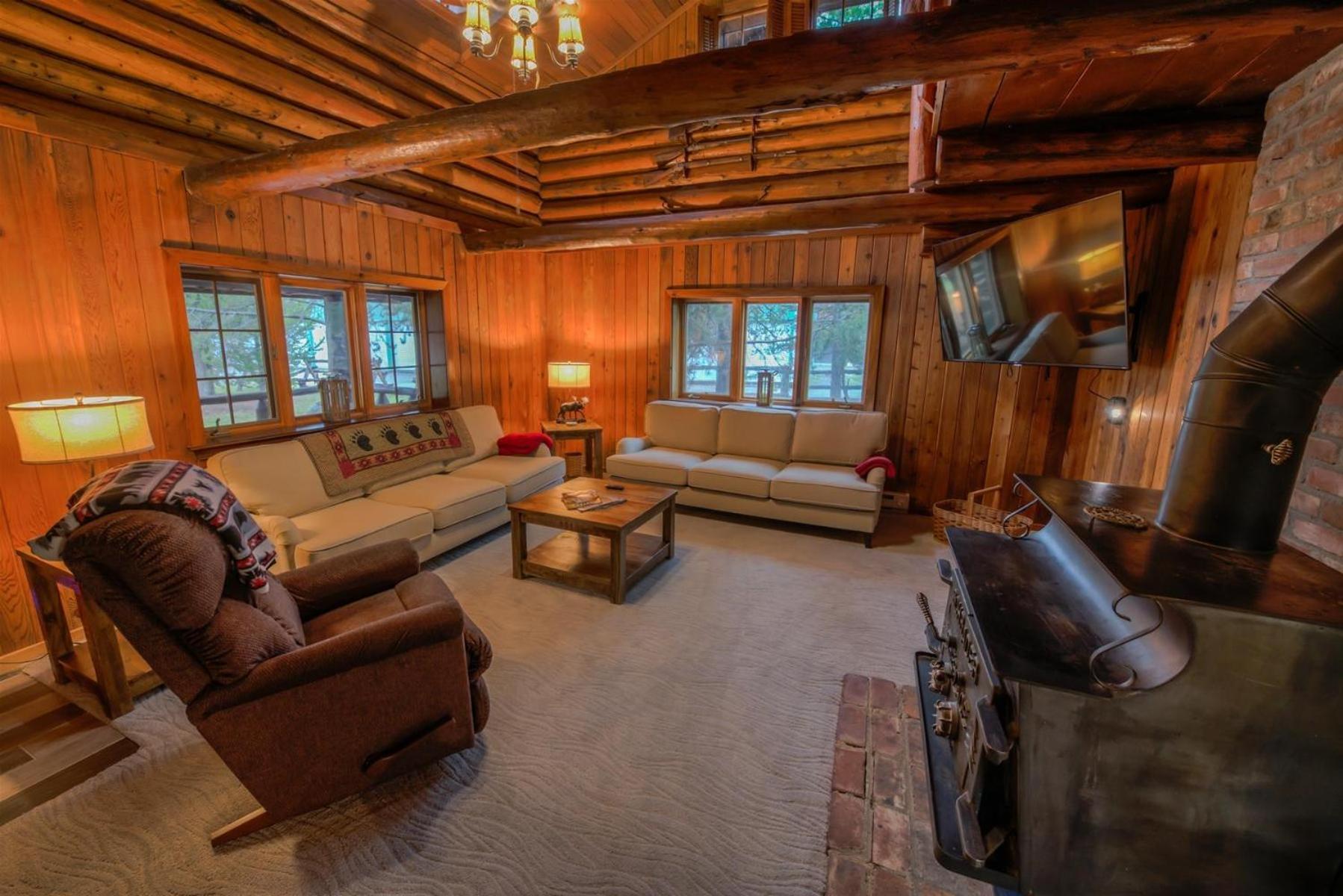 Вілла The Moose Bunkhouse Вест-Йеллоустоун Екстер'єр фото